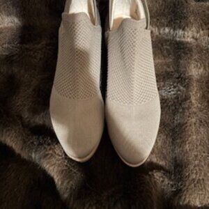 SM New York Gray Knit Slip-On Ankle Booties